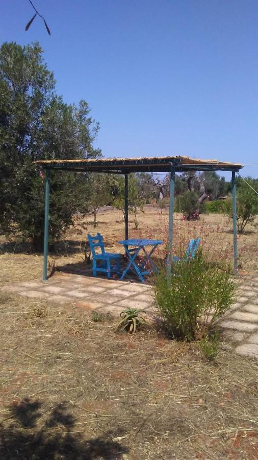 Maison d'hôtes Trullo Contrada Stracca à Alliste Extérieur photo