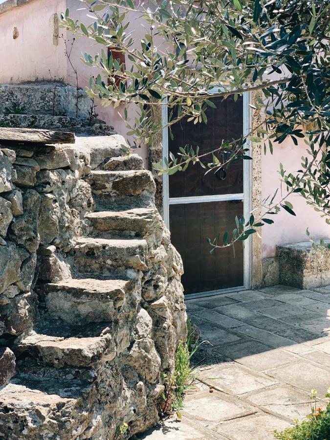 Maison d'hôtes Trullo Contrada Stracca à Alliste Extérieur photo