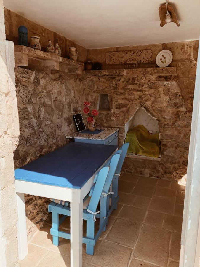 Maison d'hôtes Trullo Contrada Stracca à Alliste Extérieur photo