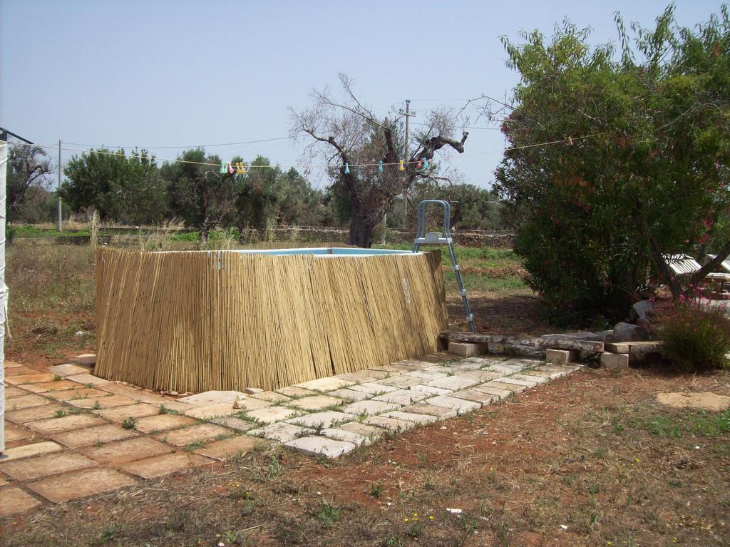 Maison d'hôtes Trullo Contrada Stracca à Alliste Extérieur photo
